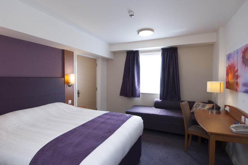 Premier Inn Bournemouth East Zimmer foto