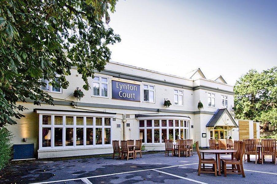 Premier Inn Bournemouth East Exterior foto